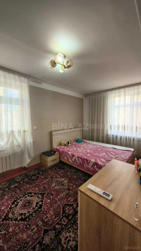 Kirayə verilir 2 otaqlı mənzil 50 m²