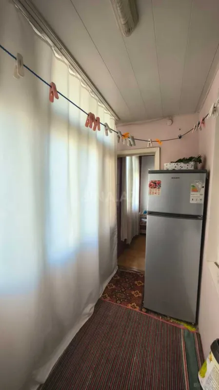 Kirayə verilir 2 otaqlı mənzil 50 m²