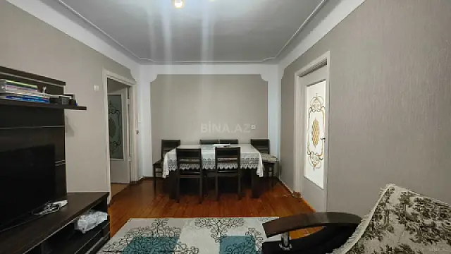 Kirayə verilir 2 otaqlı mənzil 50 m²