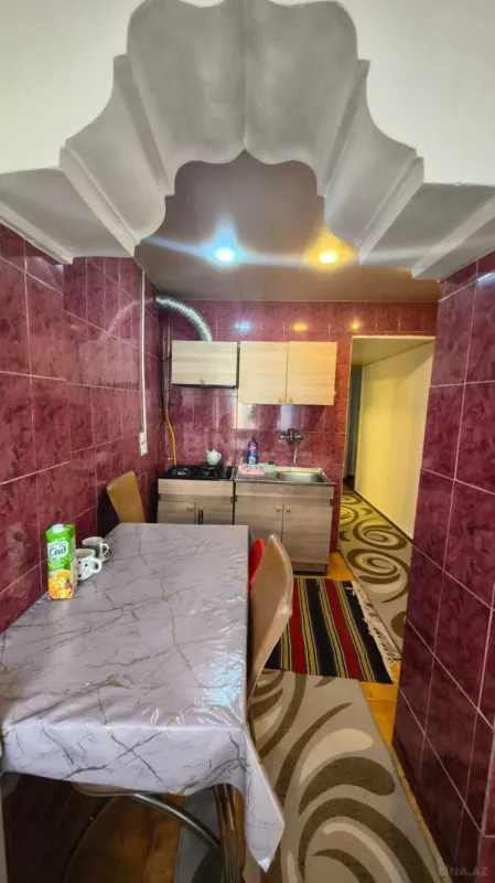 Kirayə verilir 2 otaqlı mənzil 50 m²