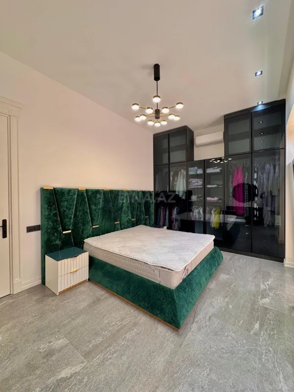 Kirayə verilir 4 otaqlı həyət evi 250 m²