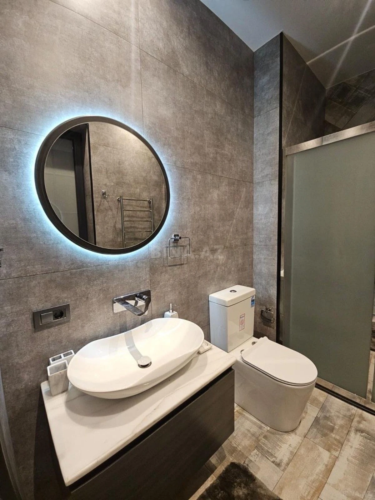 Kirayə verilir 5 otaqlı həyət evi 450 m²