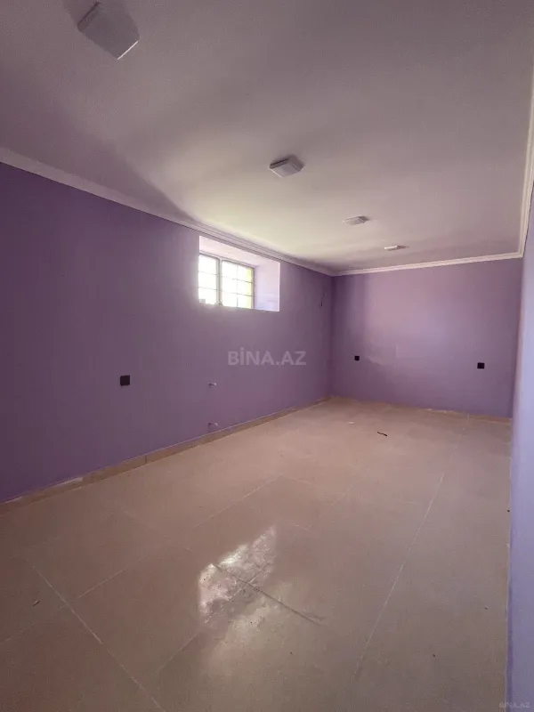 Satılır 11 otaqlı həyət evi 370 m²
