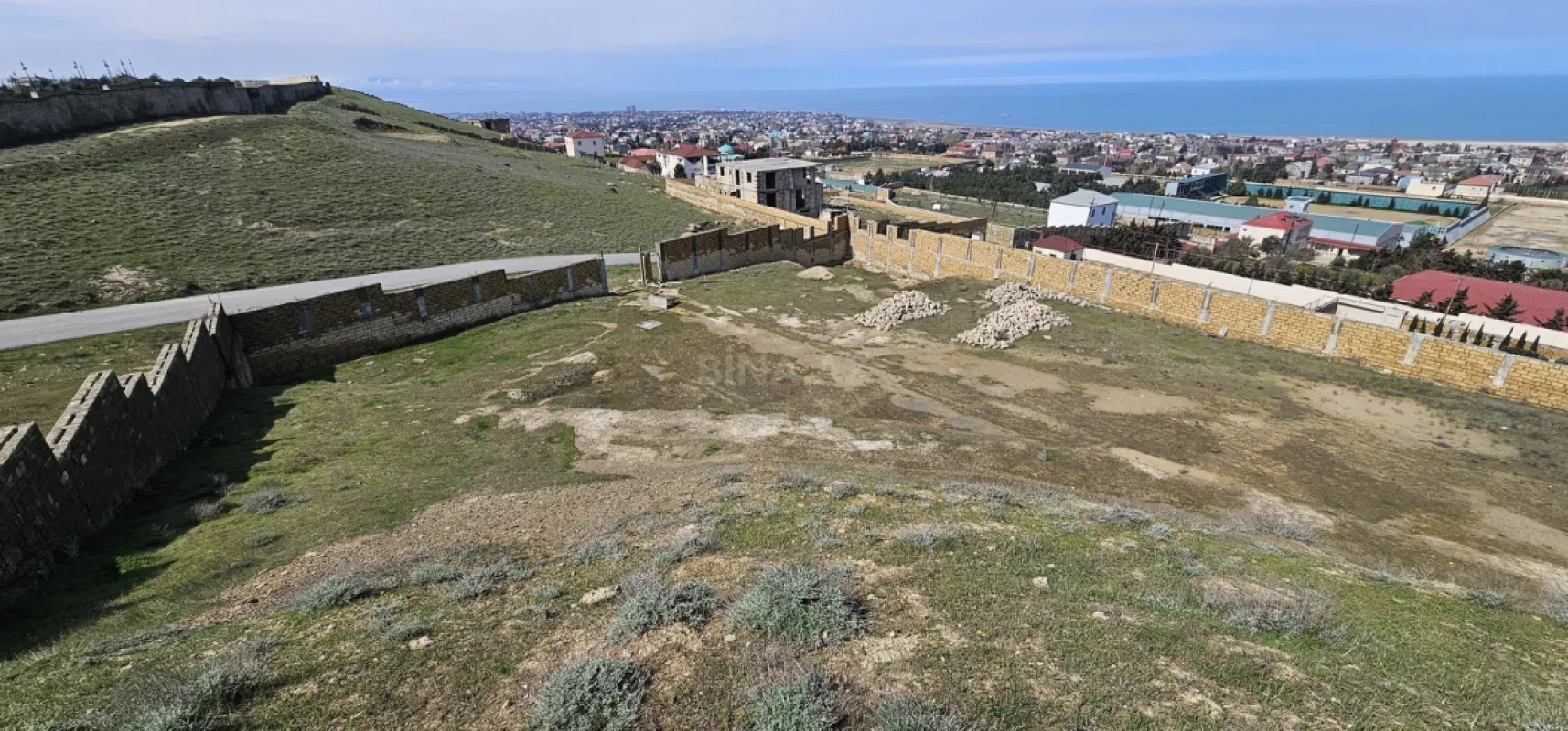 Satılır torpaq sahəsi 45 m²