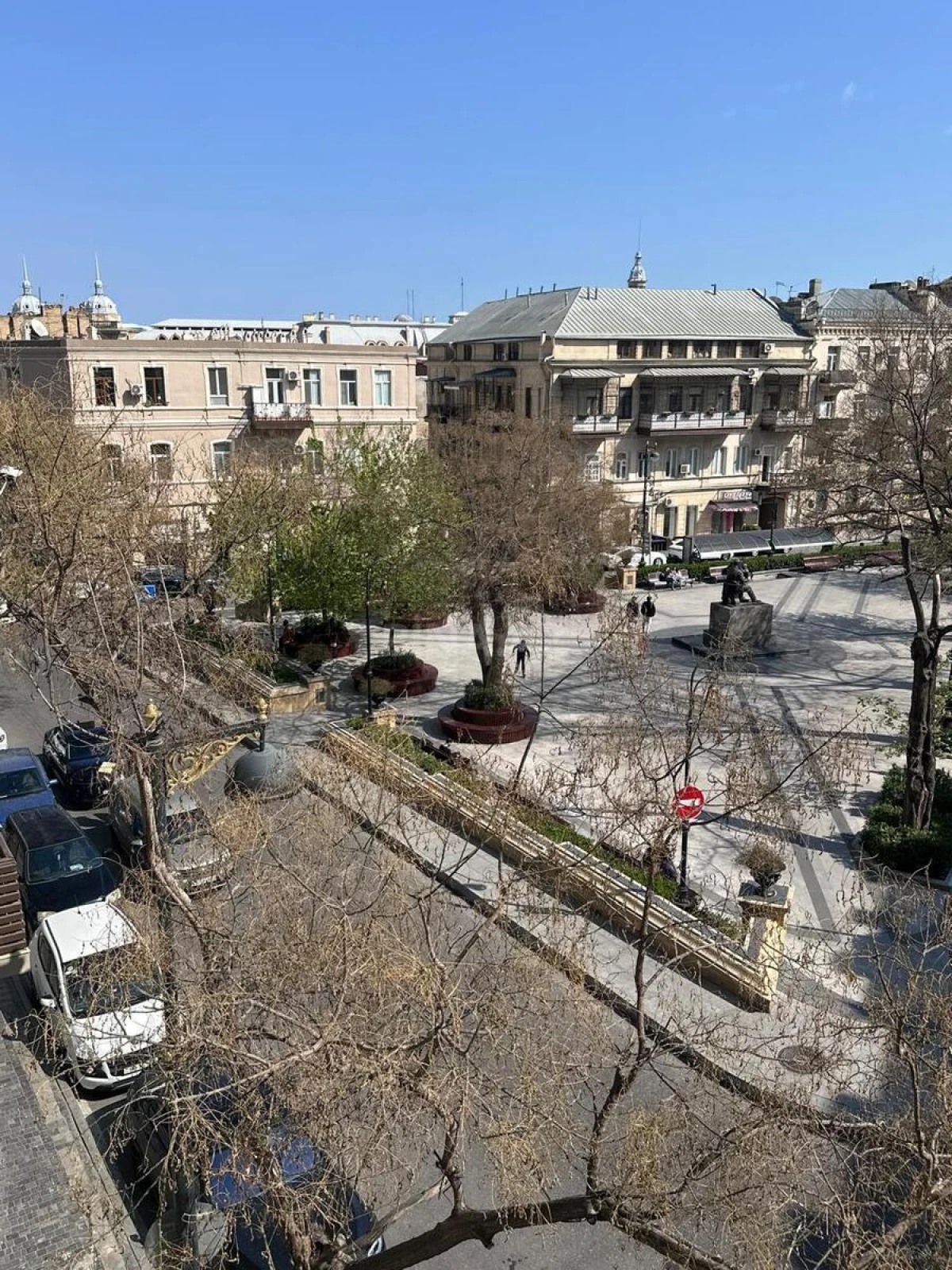 Satılır 3 otaqlı mənzil 85 m²