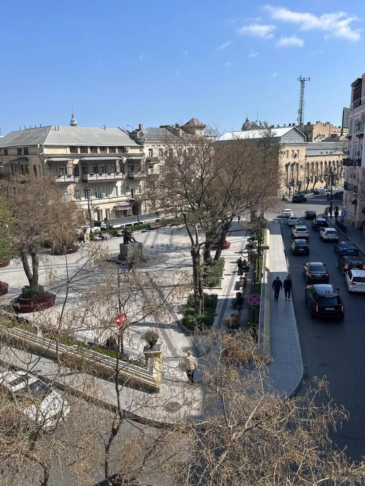 Satılır 3 otaqlı mənzil 85 m²