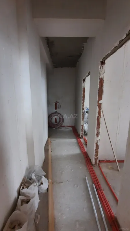 Satılır 2 otaqlı mənzil 71 m²