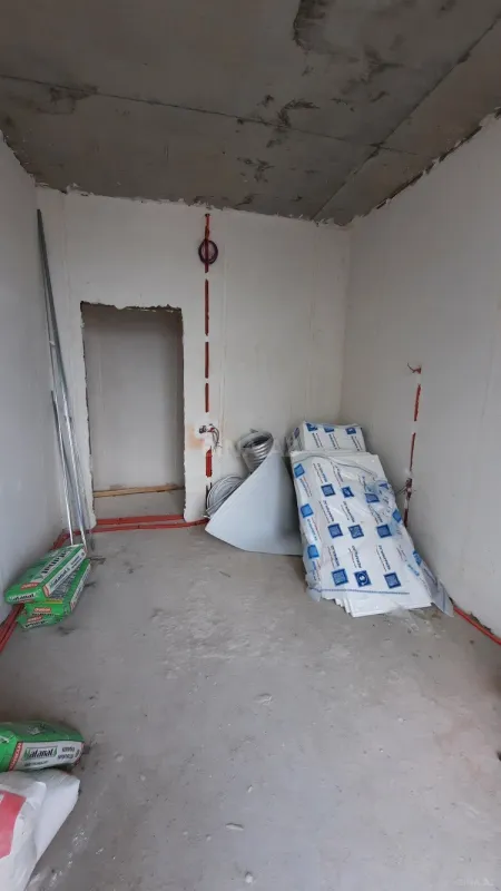 Satılır 2 otaqlı mənzil 71 m²