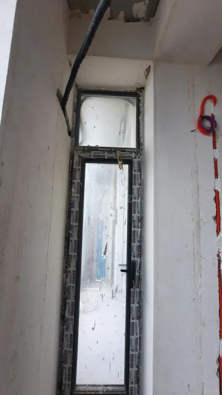 Satılır 2 otaqlı mənzil 71 m²