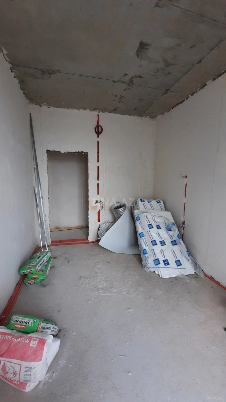 Satılır 2 otaqlı mənzil 71 m²