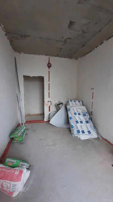 Satılır 2 otaqlı mənzil 71 m²