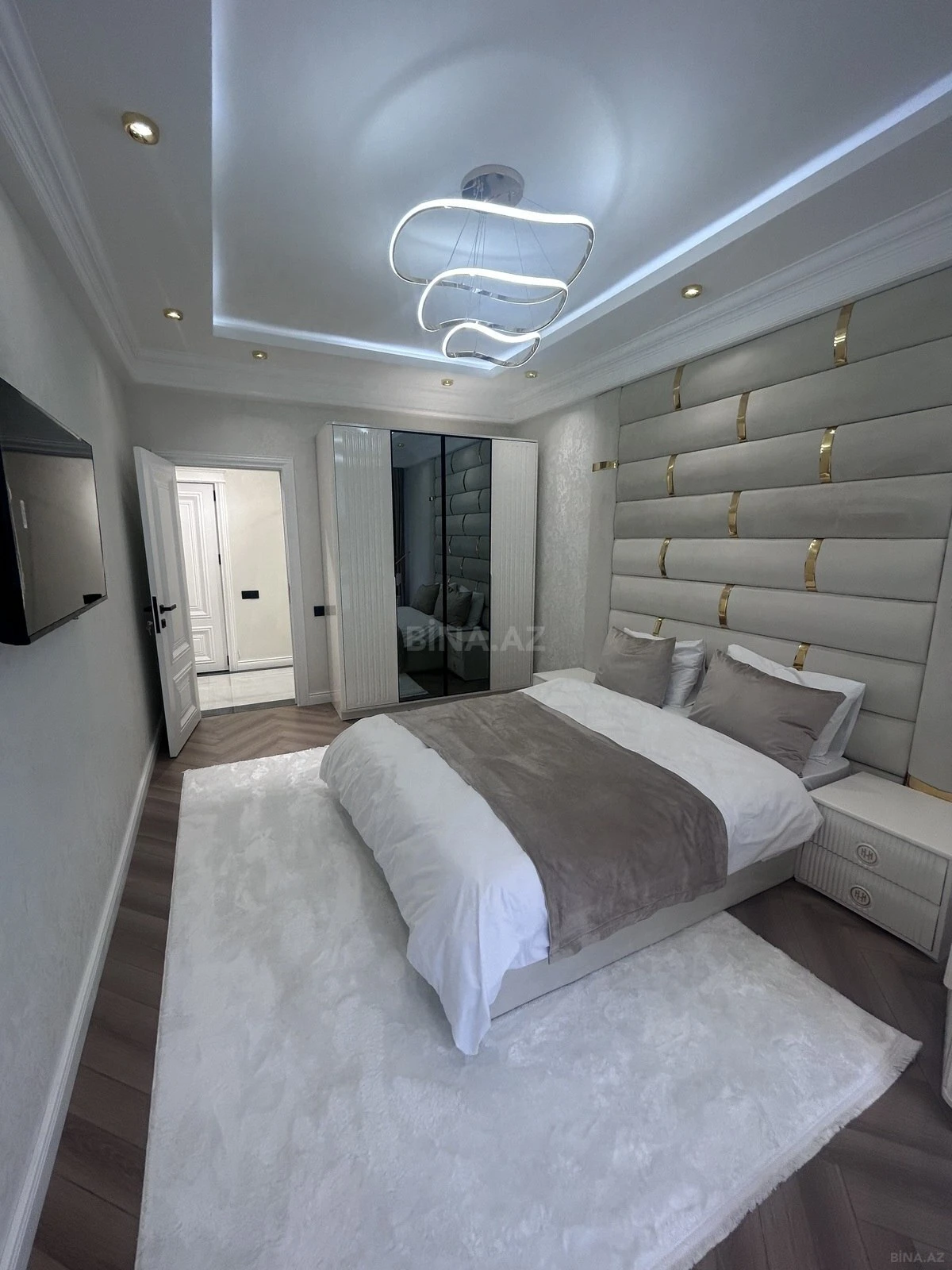 Satılır 3 otaqlı mənzil 100 m²