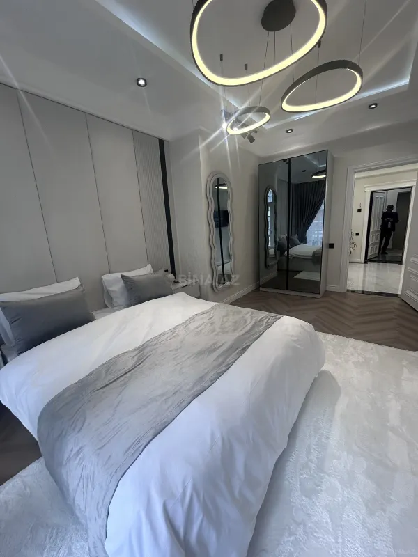 Satılır 3 otaqlı mənzil 100 m²