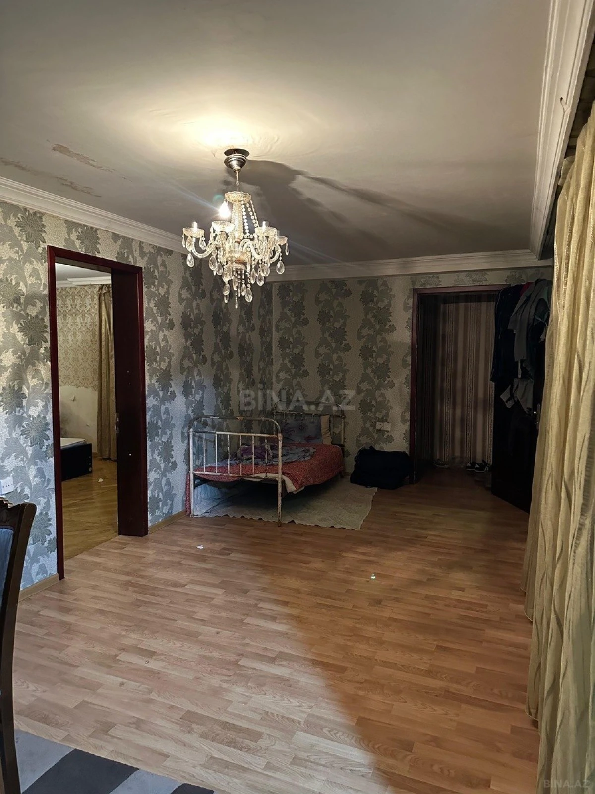 Satılır 5 otaqlı həyət evi 160 m²