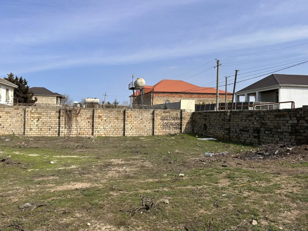 Satılır torpaq sahəsi 2 m²