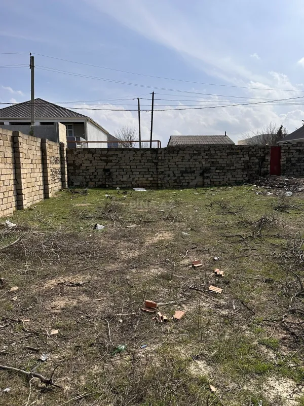 Satılır torpaq sahəsi 2 m²