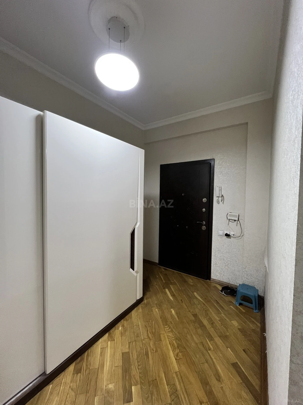 Satılır 2 otaqlı mənzil 100 m²
