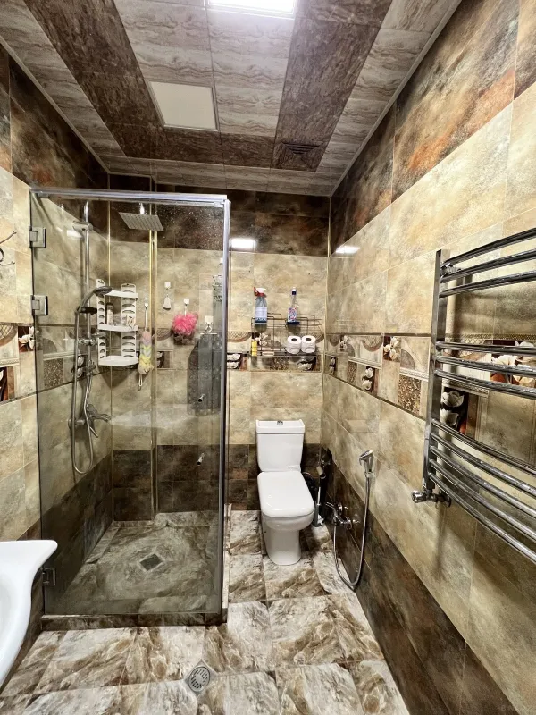 Satılır 2 otaqlı mənzil 100 m²