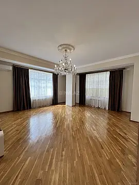 Satılır 2 otaqlı mənzil 100 m² — Bakı, Nərimanov 2 otaq 100.00 m²
