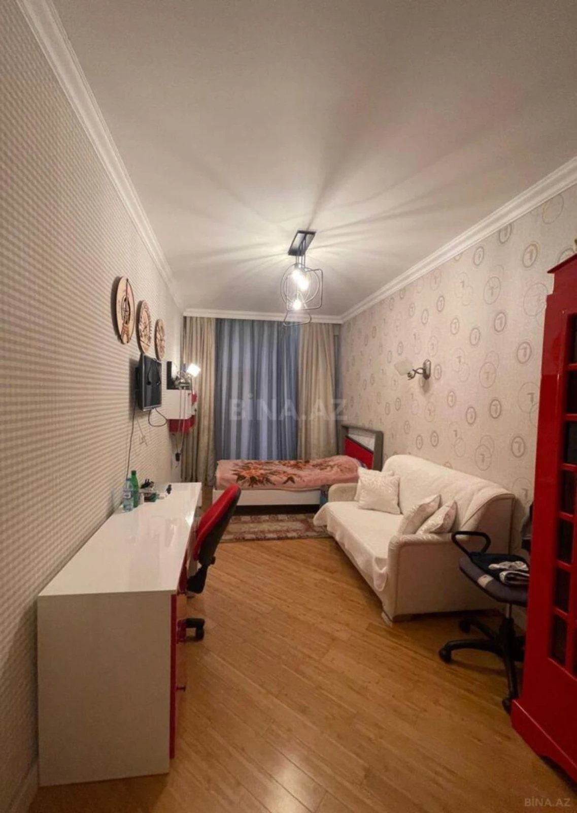 Satılır 4 otaqlı mənzil 170 m²