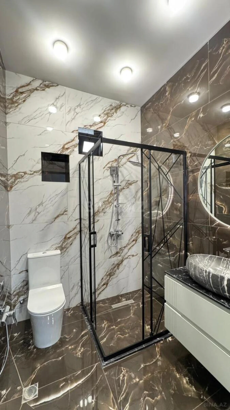 Satılır 4 otaqlı həyət evi 170 m²