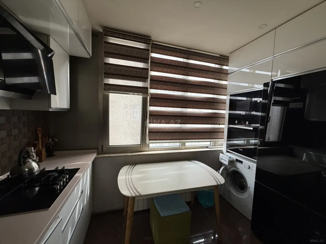 Kirayə verilir 2 otaqlı mənzil 68 m²