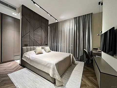 Kirayə verilir 2 otaqlı mənzil 82 m²