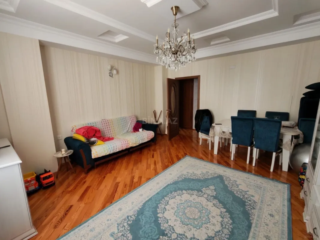 Satılır 2 otaqlı mənzil 64 m²