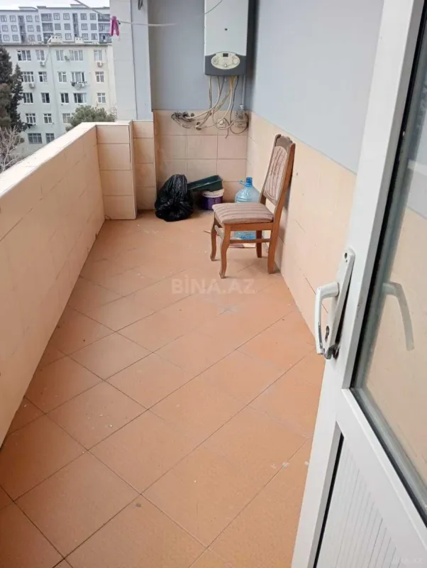 Kirayə verilir 2 otaqlı mənzil 80 m²