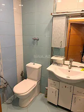 Kirayə verilir 2 otaqlı mənzil 80 m²