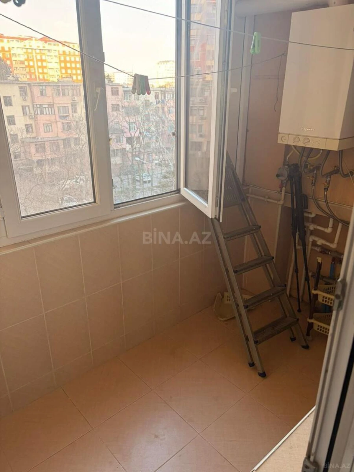 Kirayə verilir 2 otaqlı mənzil 80 m²