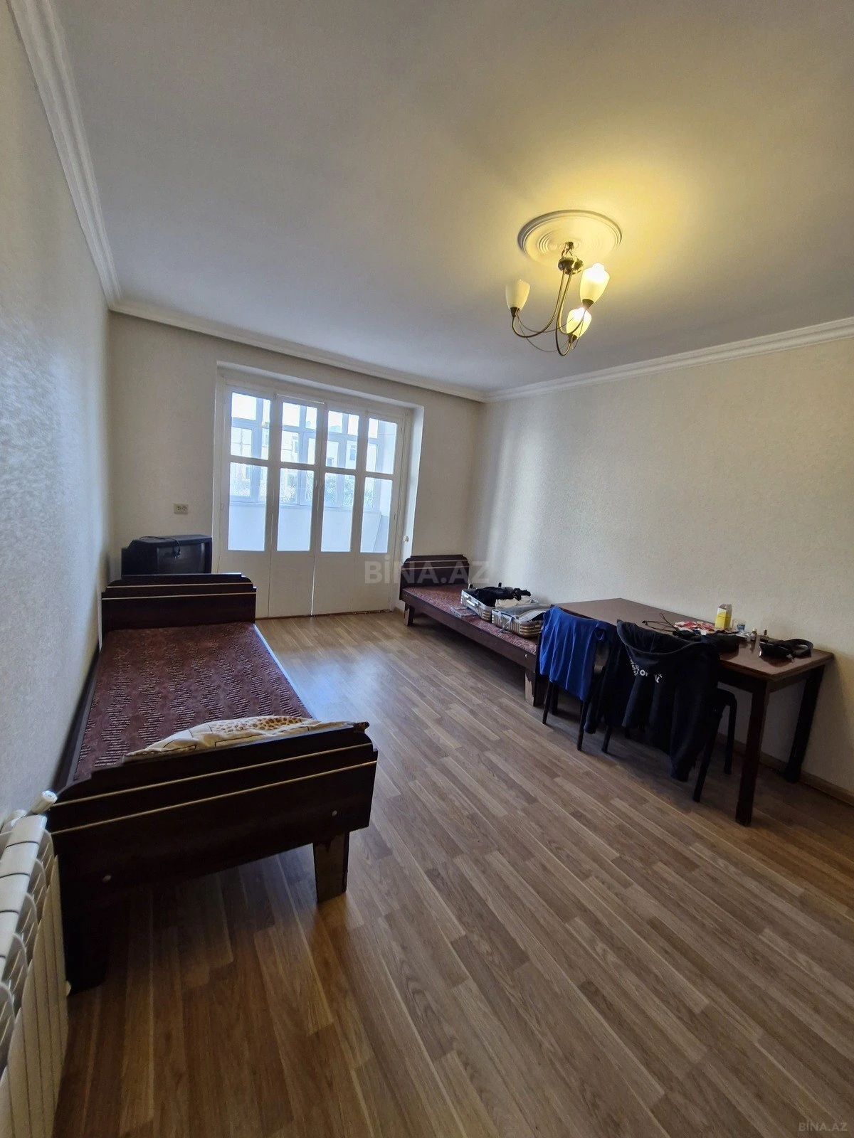 Satılır 1 otaqlı mənzil 40 m²