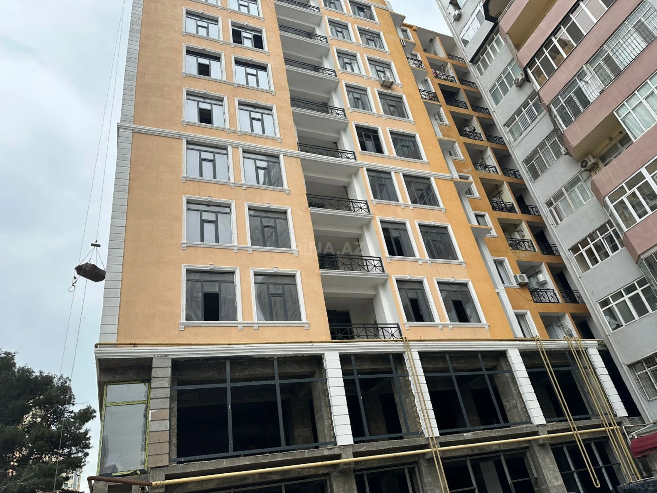 Satılır 2 otaqlı mənzil 86 m²