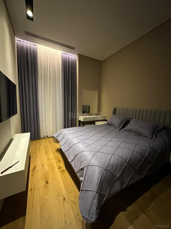 Kirayə verilir 2 otaqlı mənzil 75 m²