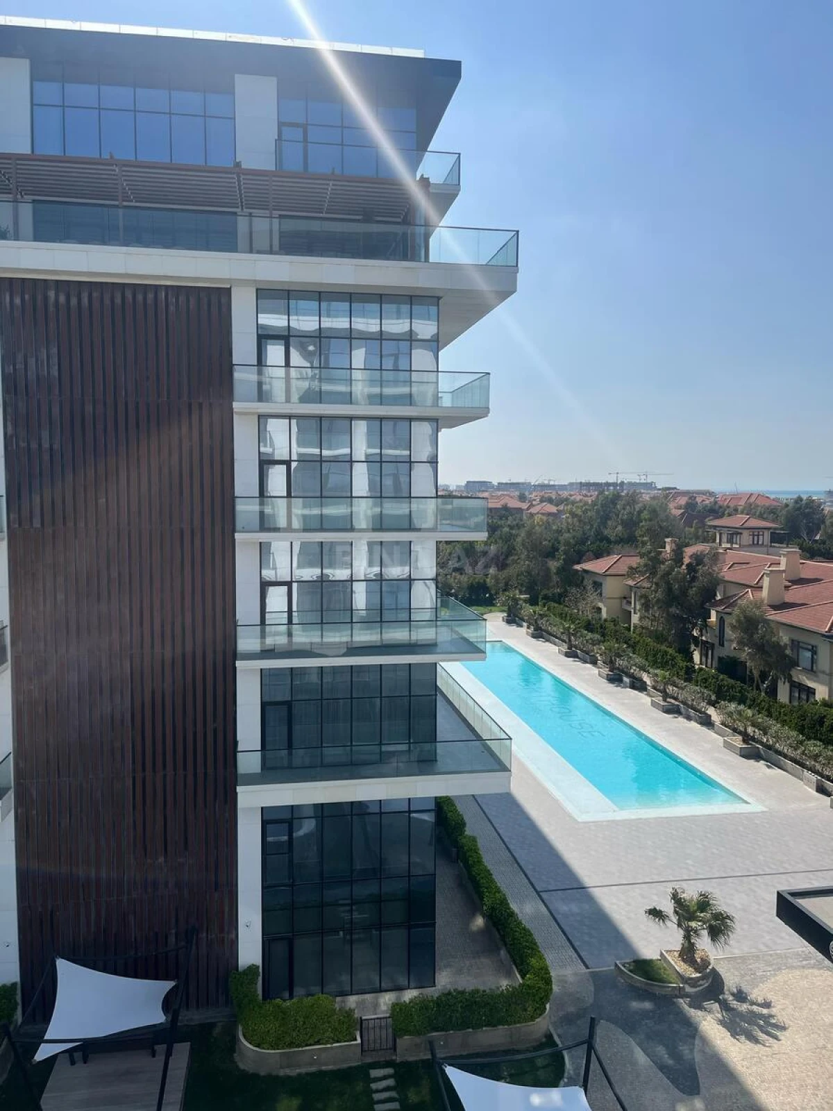Kirayə verilir 2 otaqlı mənzil 75 m²