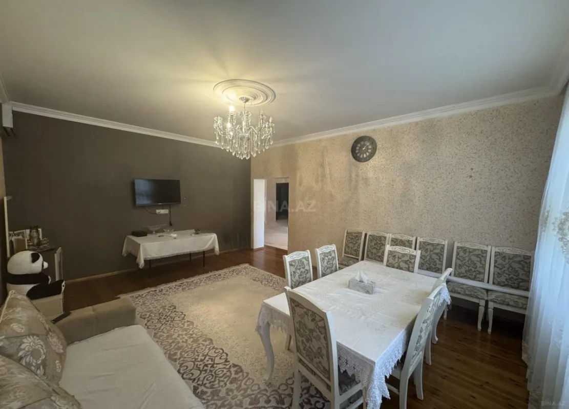 Satılır 4 otaqlı həyət evi 145 m²