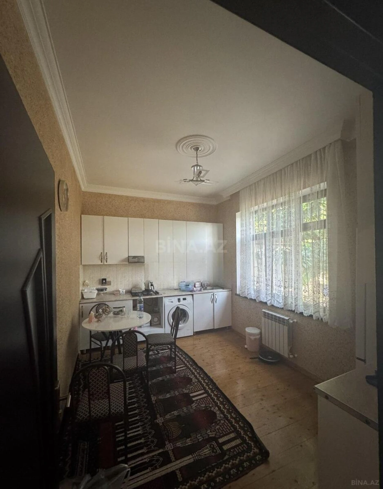Satılır 4 otaqlı həyət evi 145 m²