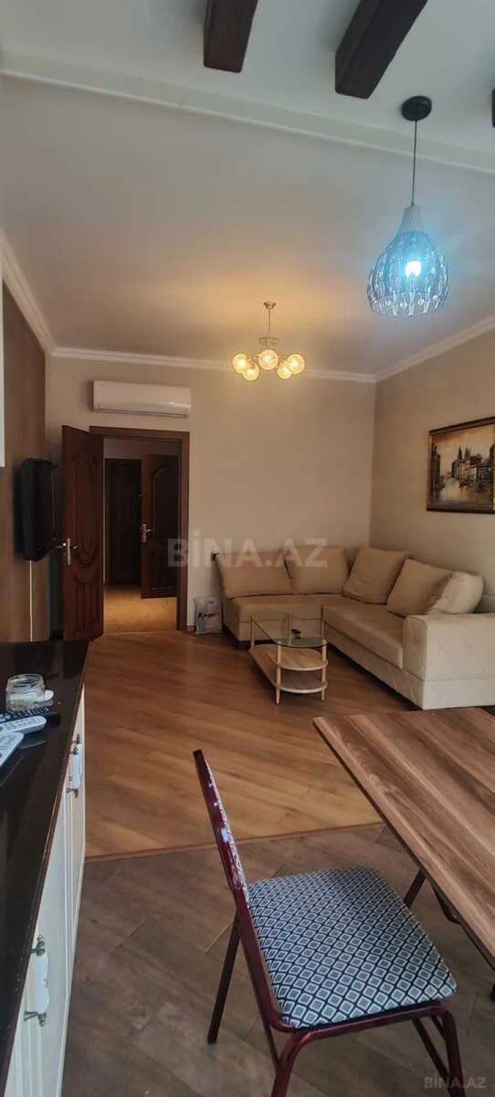 Satılır 2 otaqlı mənzil 64 m²