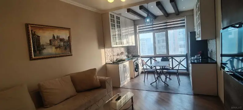 Satılır 2 otaqlı mənzil 64 m² — Bakı, İnşaatçılar 2 otaq 64.00 m²