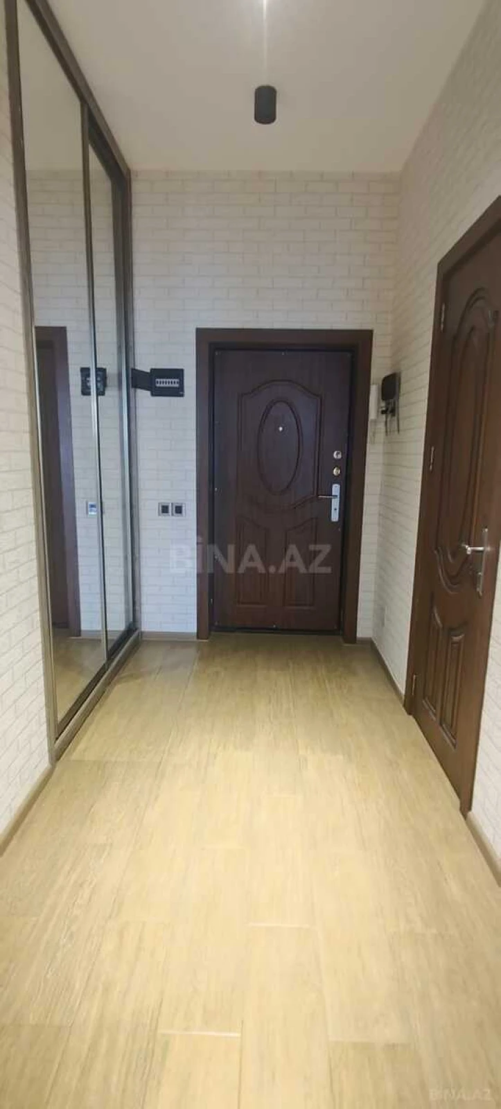 Satılır 2 otaqlı mənzil 64 m²