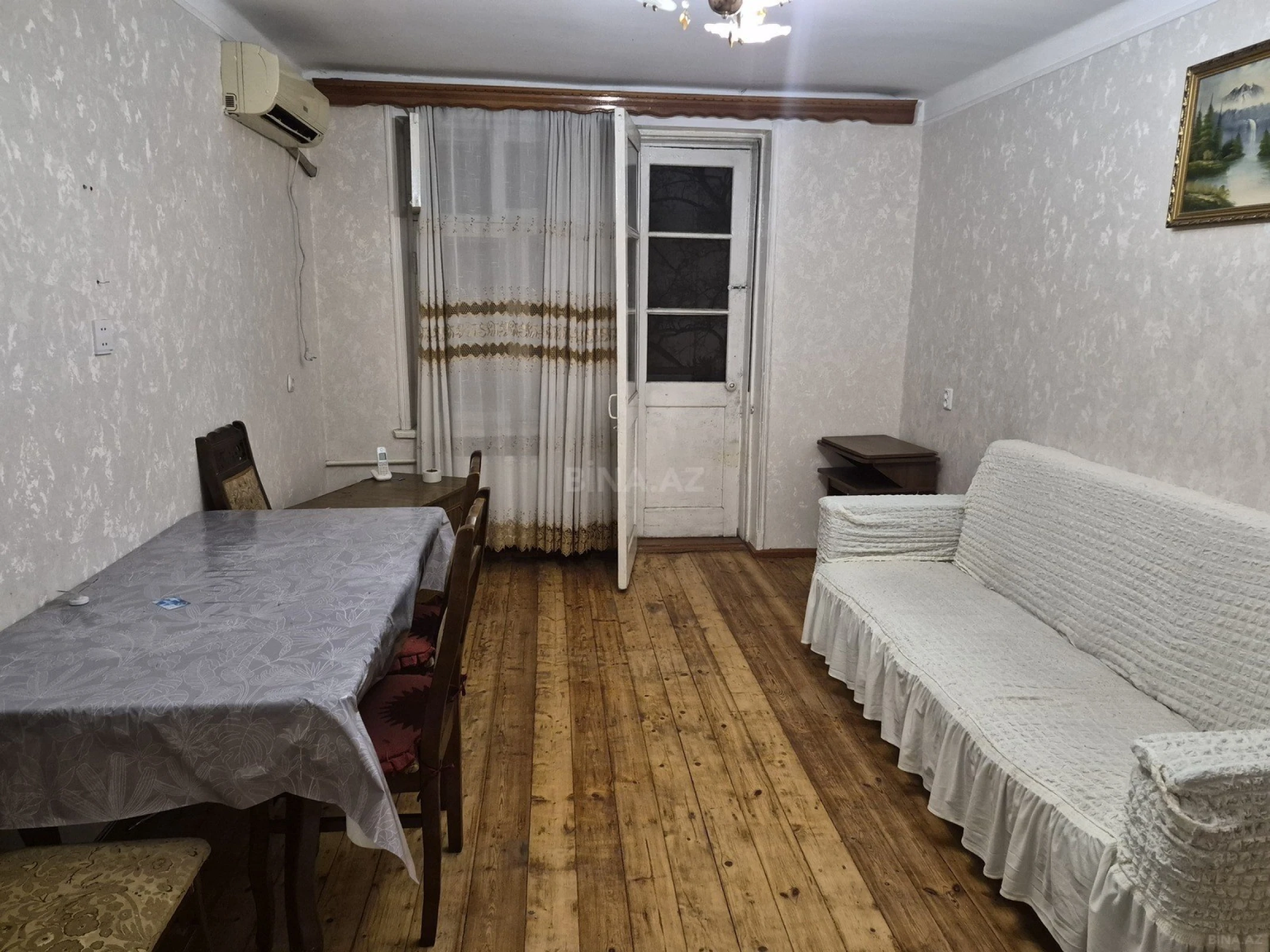 Kirayə verilir 2 otaqlı mənzil 65 m²
