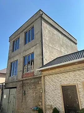Satılır 5 otaqlı həyət evi 300 m² — Bakı, Badamdar 5 otaq 300.00 m²