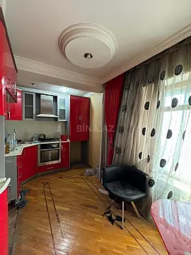 Satılır 2 otaqlı mənzil 76 m²