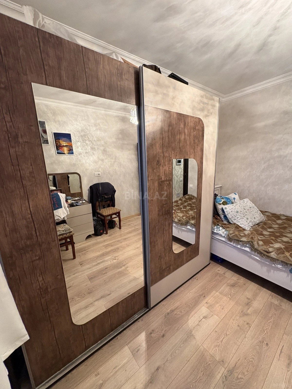 Satılır 2 otaqlı mənzil 65 m²