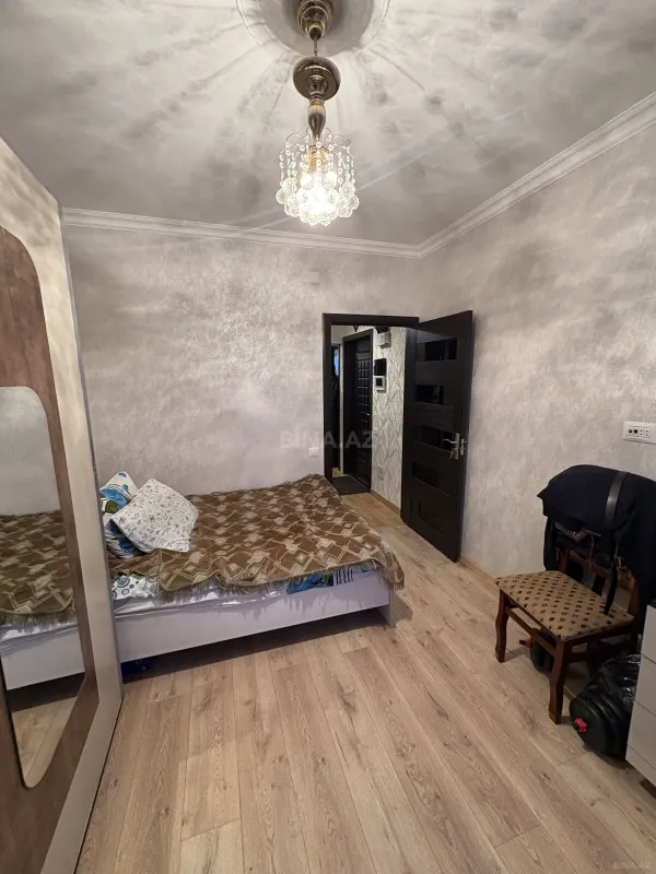Satılır 2 otaqlı mənzil 65 m²