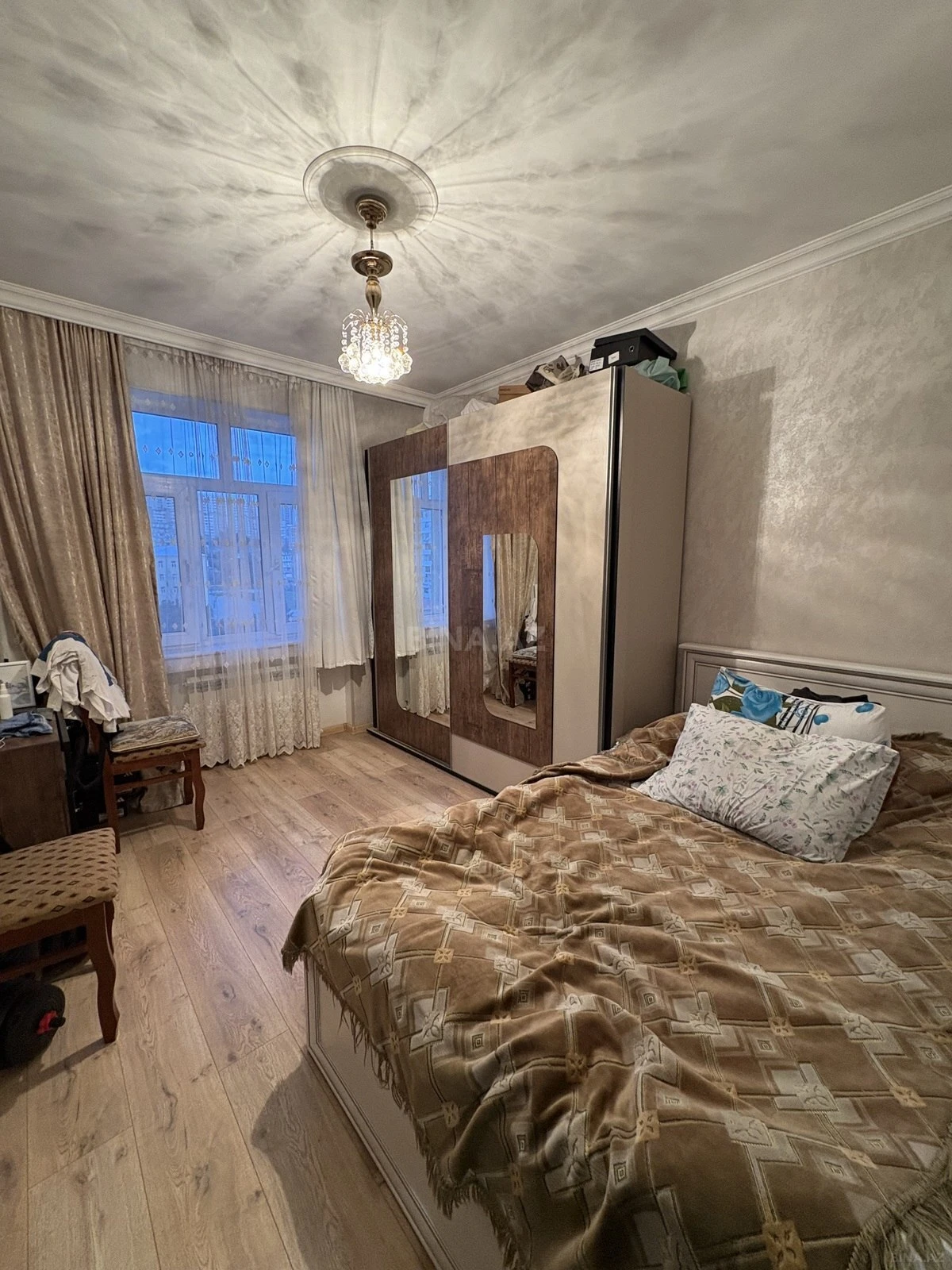 Satılır 2 otaqlı mənzil 65 m²