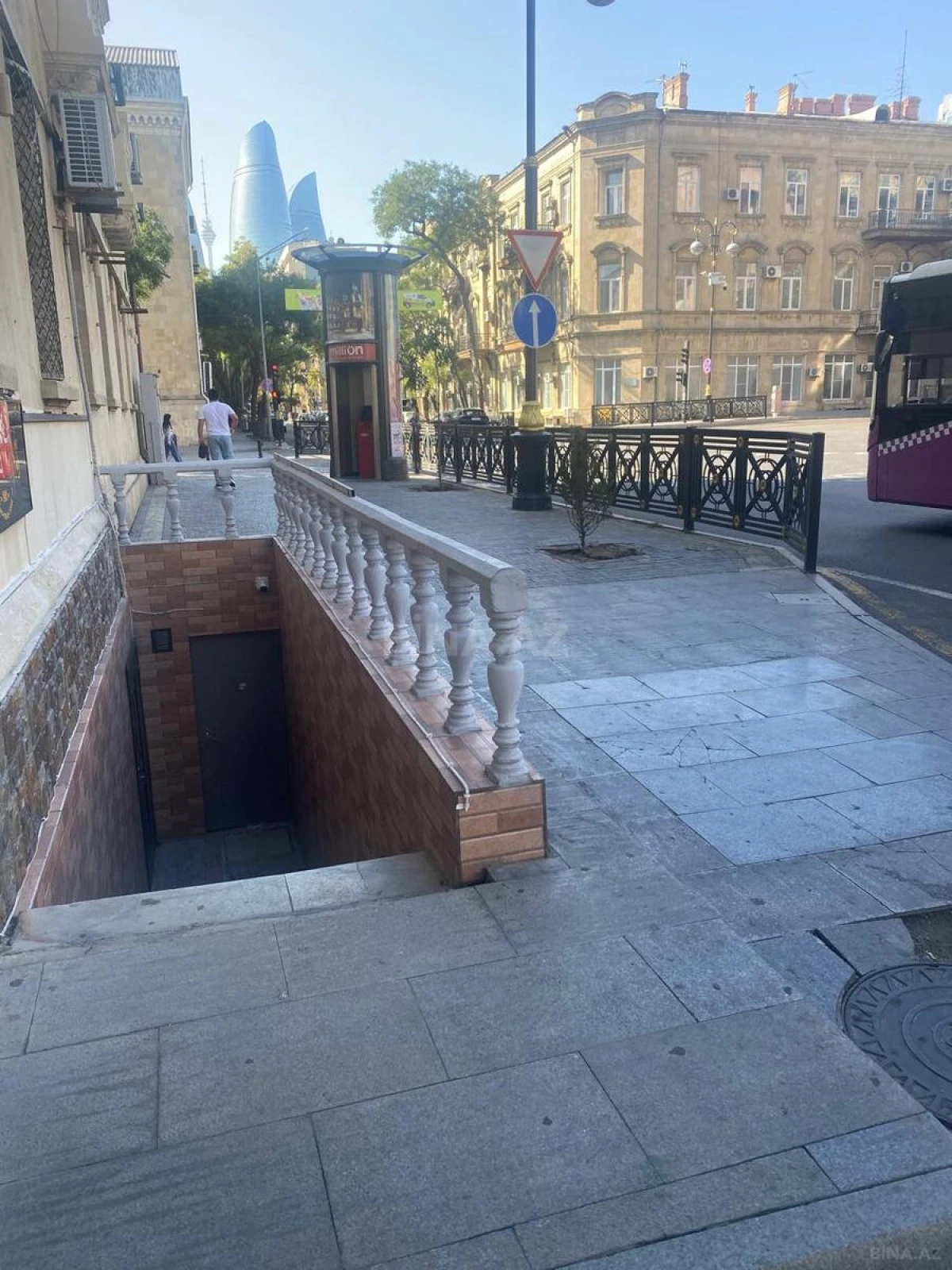 Kirayə verilir obyekt 80 m²