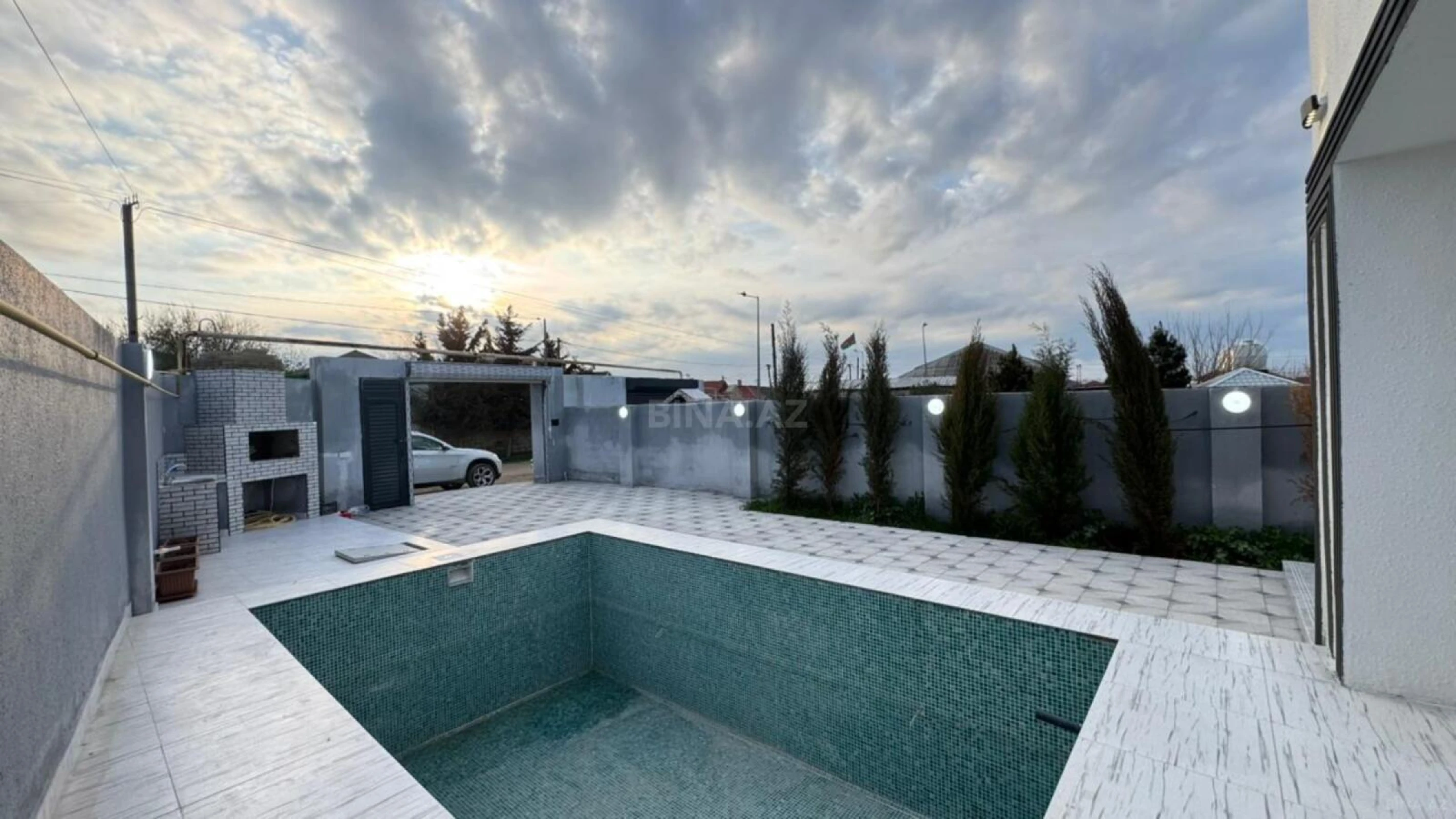 Satılır 4 otaqlı həyət evi 120 m²