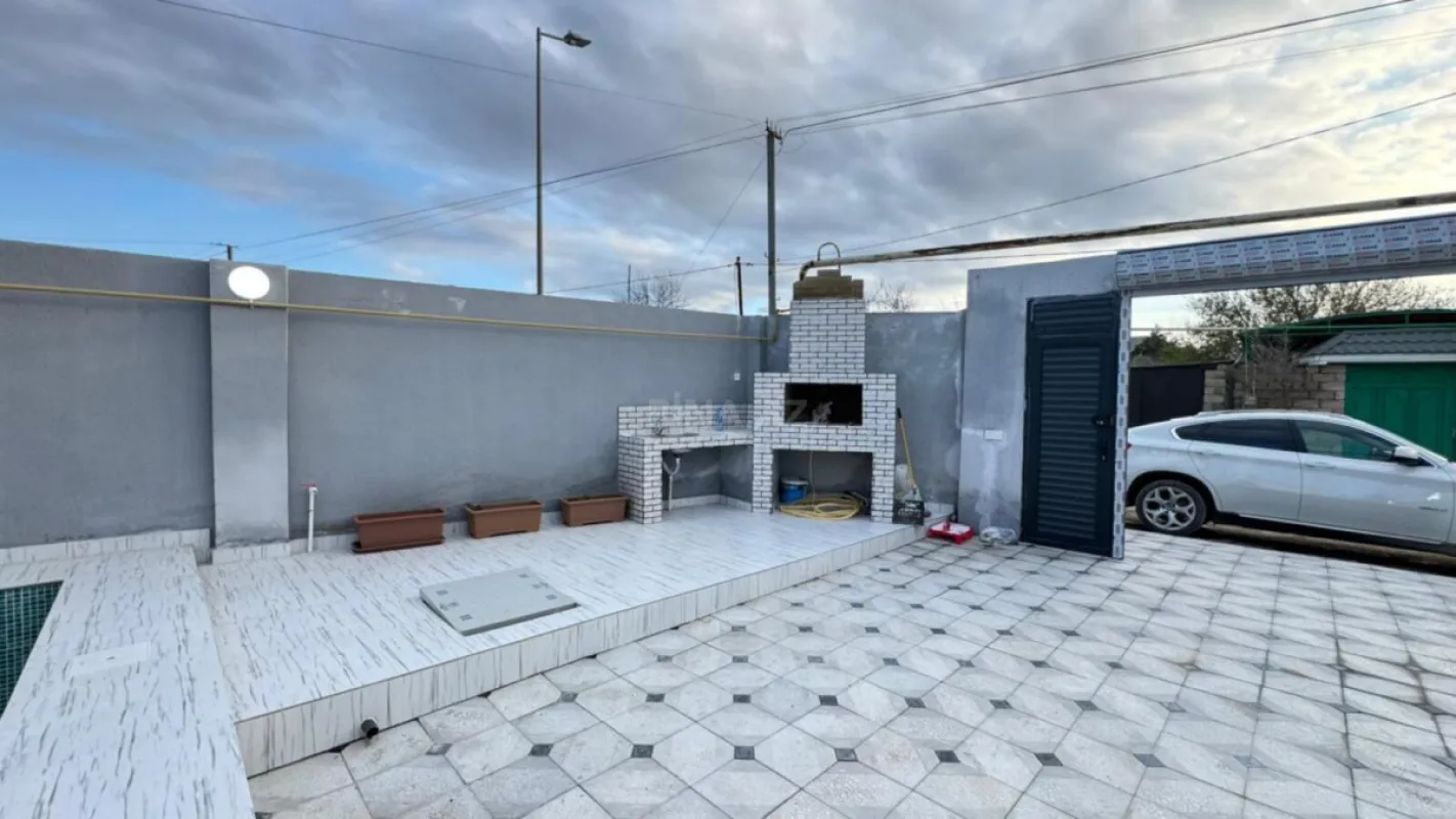 Satılır 4 otaqlı həyət evi 120 m²