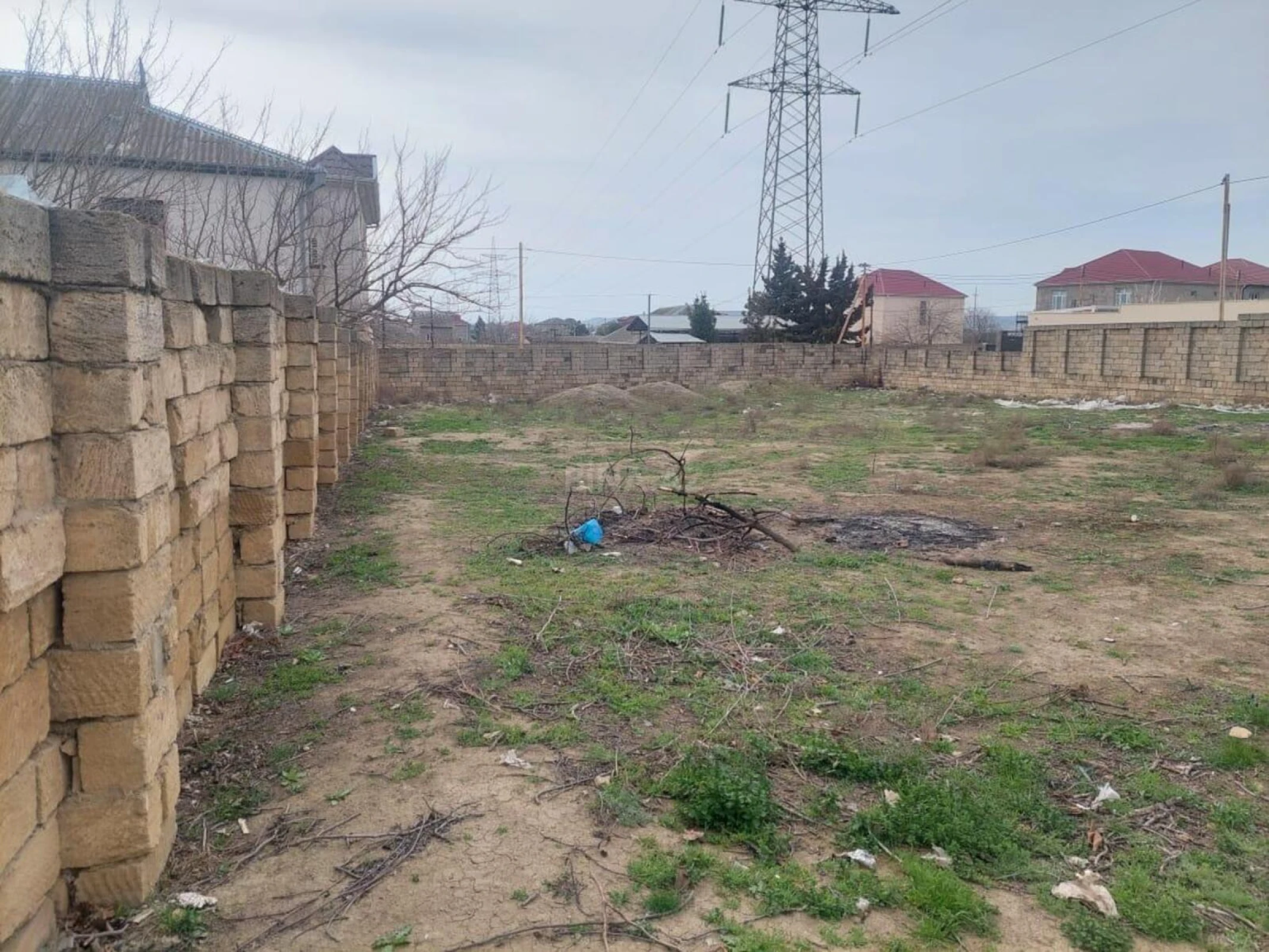 Satılır torpaq sahəsi 10 m²